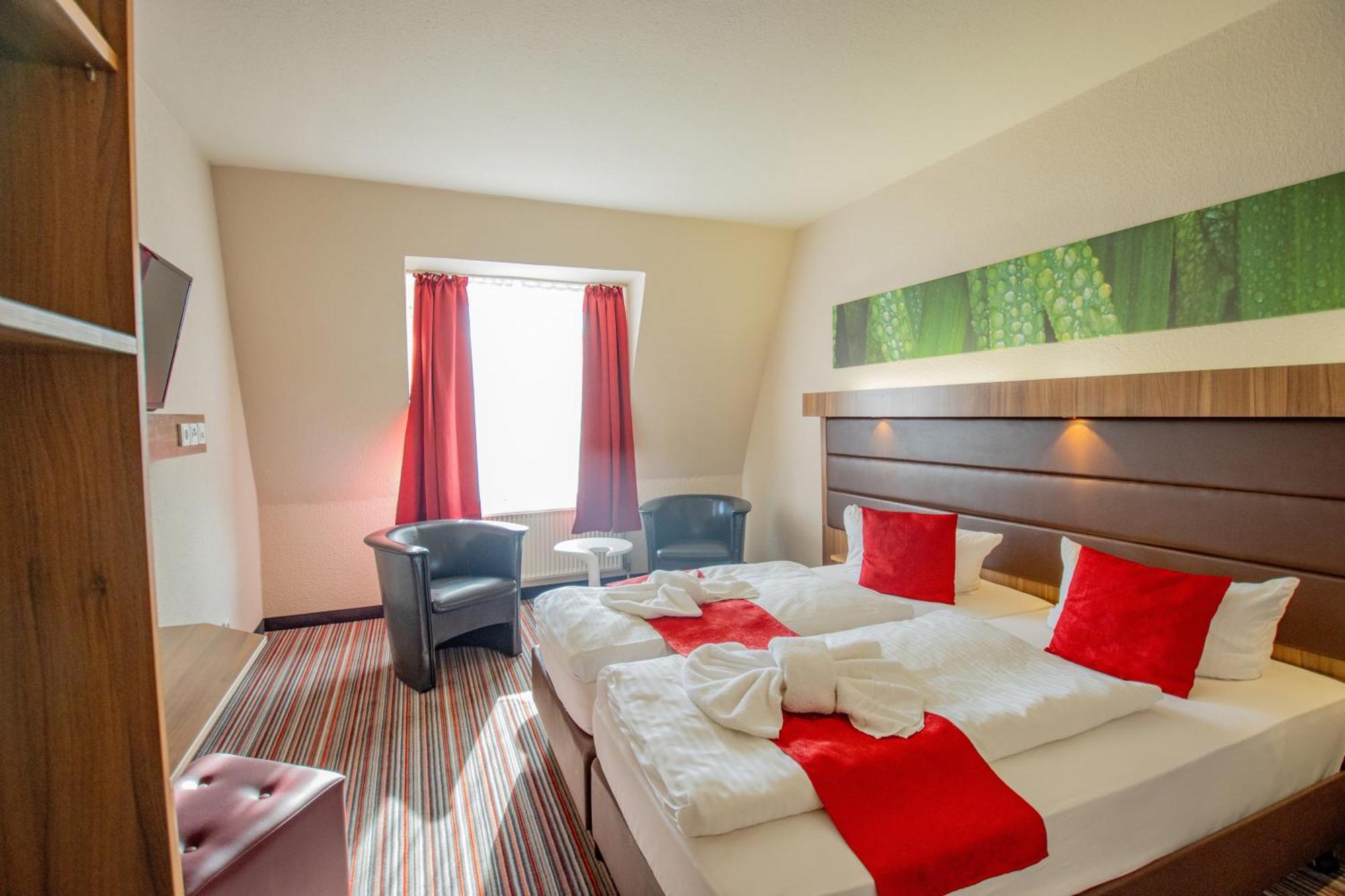 Seehotel Brandenburg An Der Havel Brielow Bagian luar foto