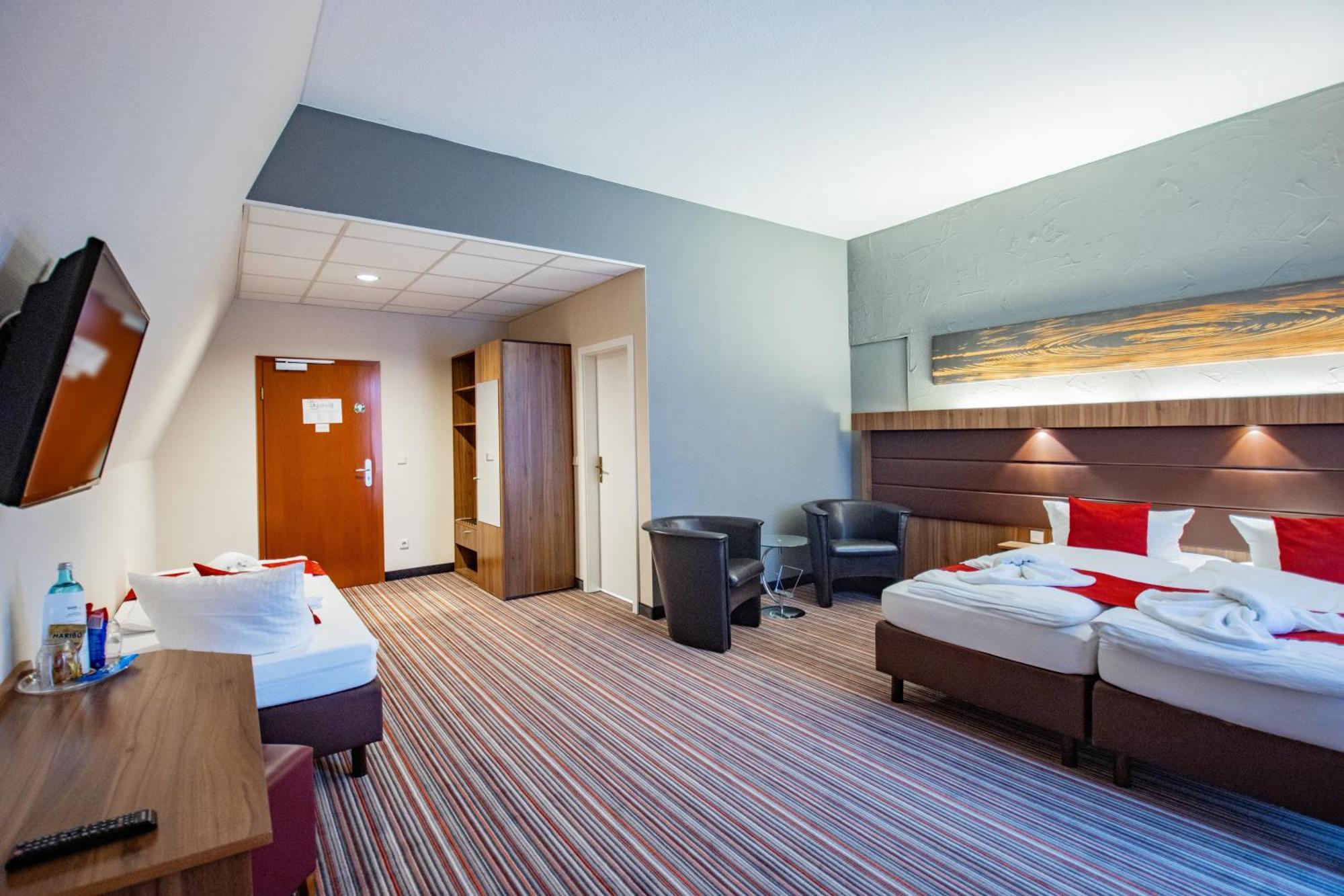 Seehotel Brandenburg An Der Havel Brielow Bagian luar foto
