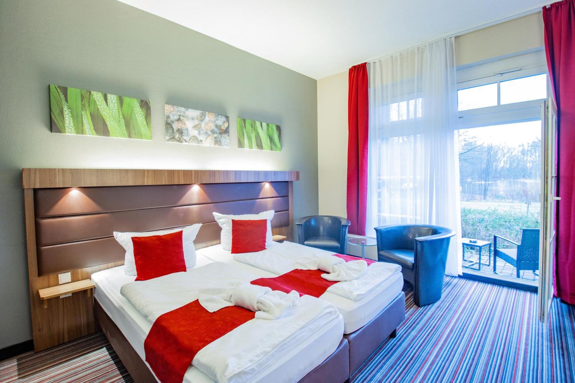 Seehotel Brandenburg An Der Havel Brielow Bagian luar foto