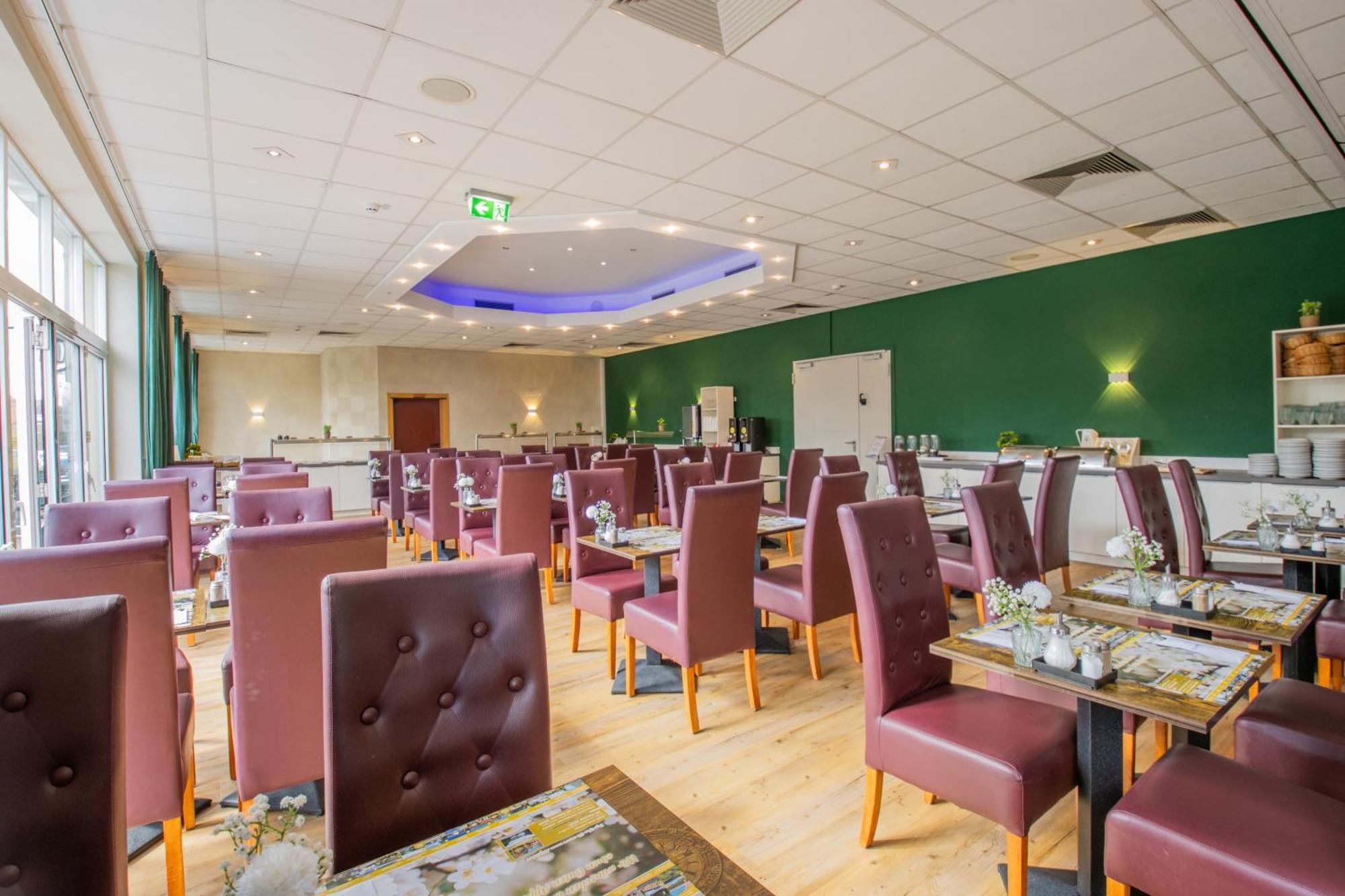 Seehotel Brandenburg An Der Havel Brielow Bagian luar foto