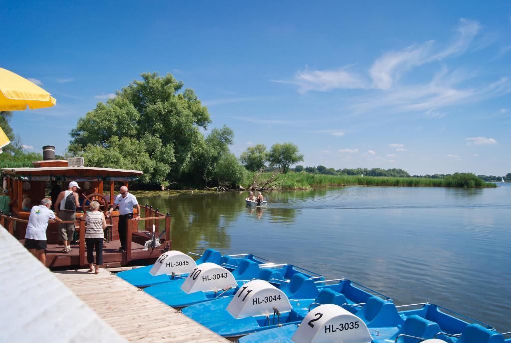 Seehotel Brandenburg An Der Havel Brielow Bagian luar foto