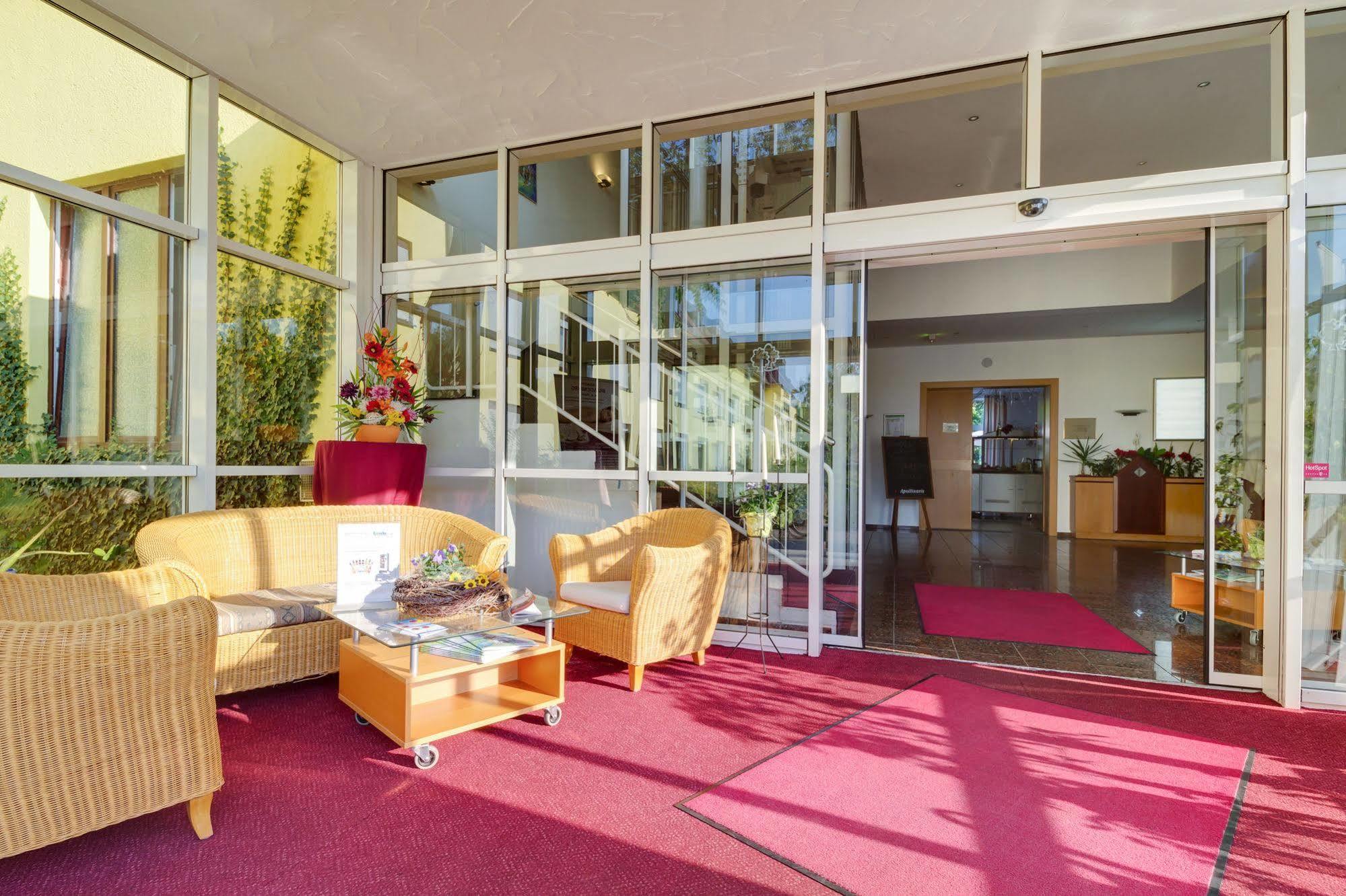 Seehotel Brandenburg An Der Havel Brielow Bagian luar foto